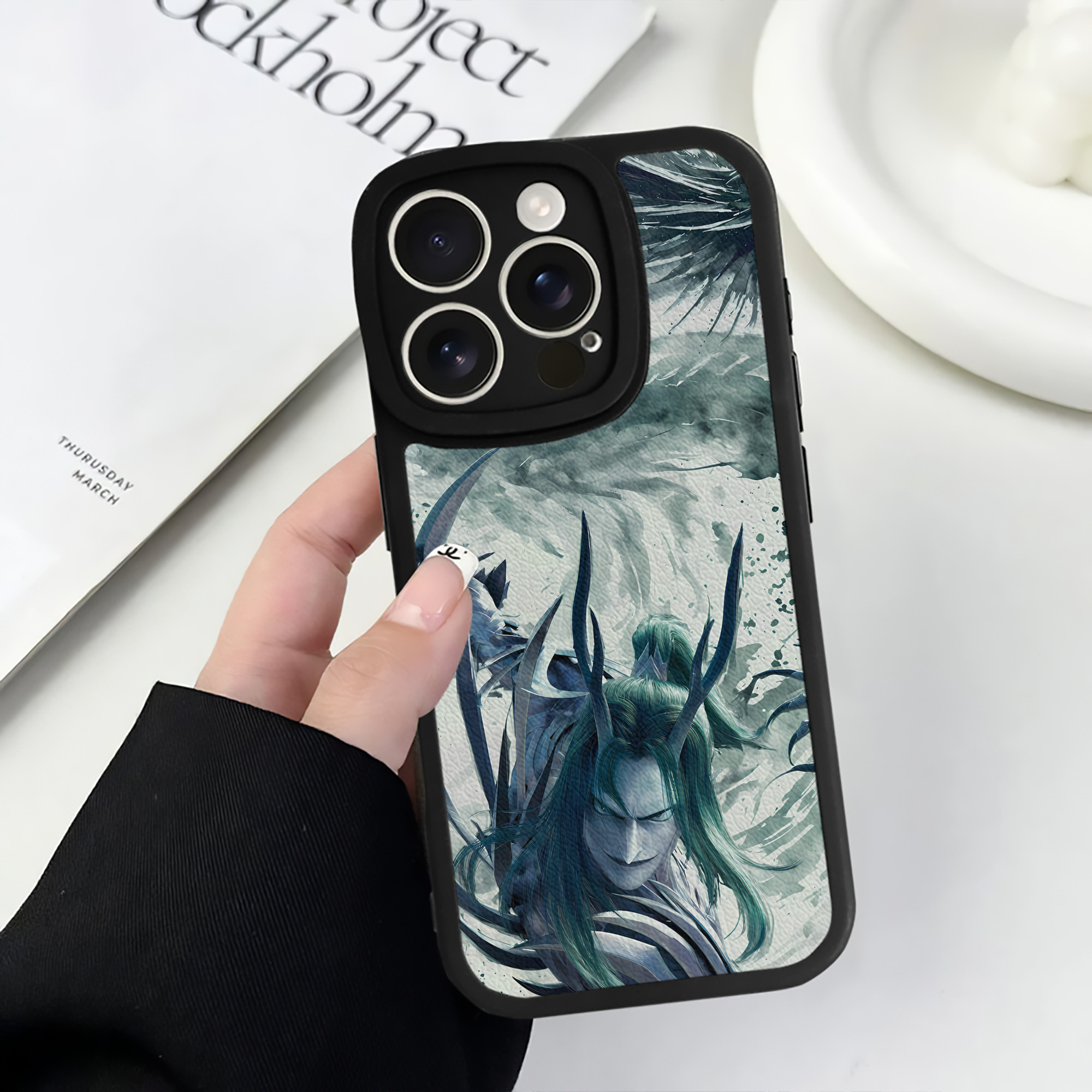 （画像用） Ne Zha 2 ナタ 魔童の大暴れ 【iPhone 16シリーズ対応】シリコンスマホケース（レザー調） 材質：シリコン